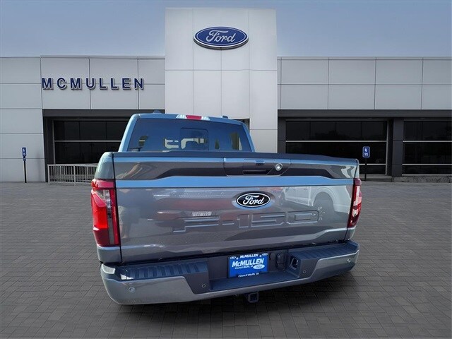 2025 Ford F-150 XLT photo 3