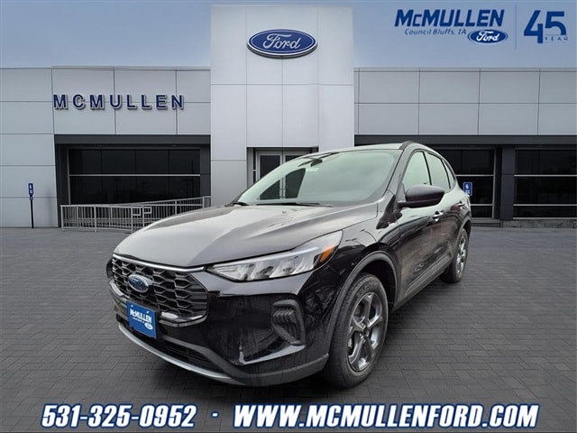 2026 Ford Escape ST-Line's photo