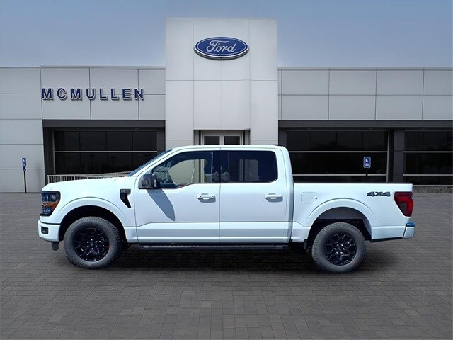 2025 Ford F-150 XLT photo 2