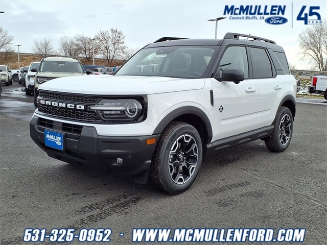 2025 Ford Bronco Sport Outer Banks's photo