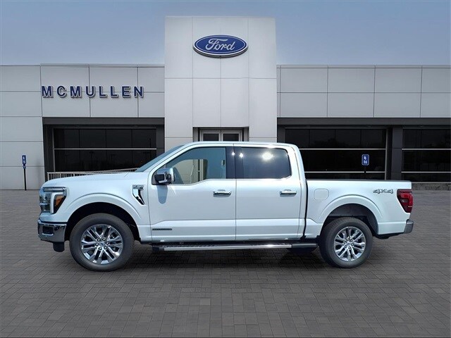 2025 Ford F-150 Lariat photo 2