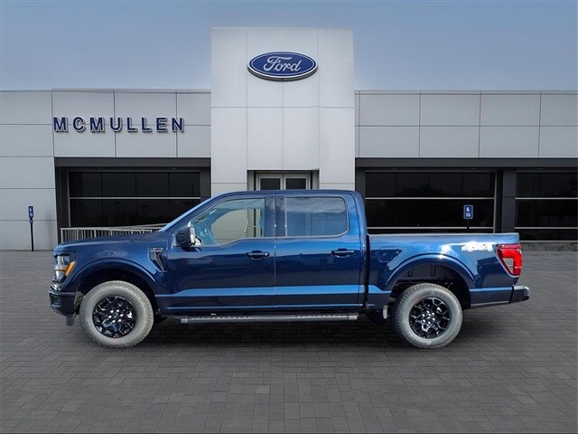 2025 Ford F-150 XLT photo 2