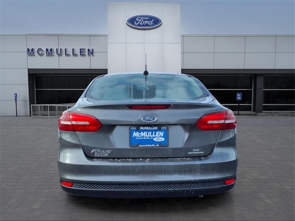 Used 2015 Ford Focus SE Sedan