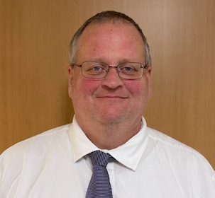 Staff member Daryl Watson from ID_7bd50c14ba12