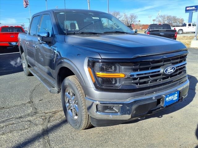 2025 Ford F-150 XLT photo 3
