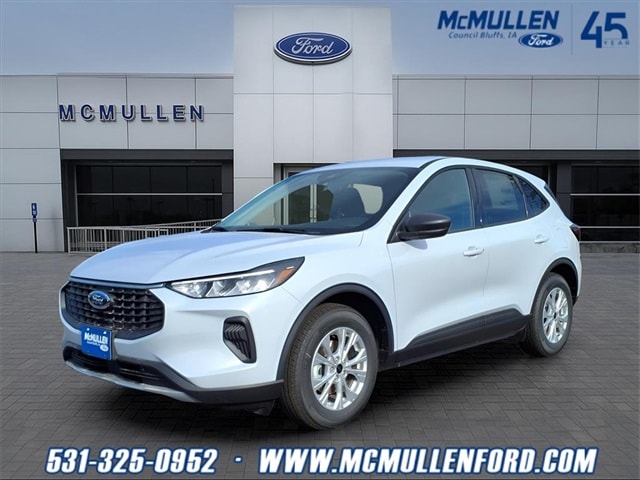 2025 Ford Escape Active's photo