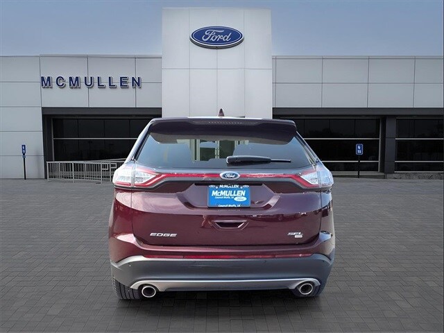 2018 Ford Edge SEL photo 4