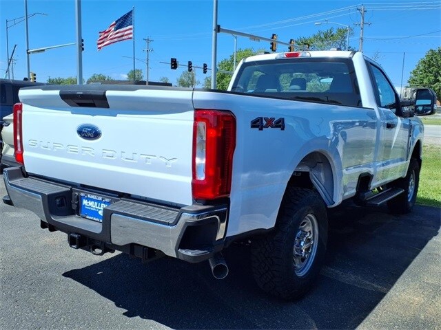 2025 Ford F-250 photo 4