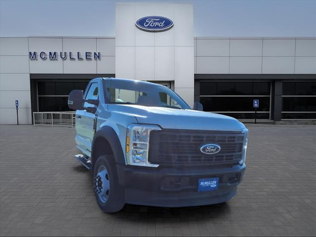 New 2025 Ford F-550SD XL Chassis