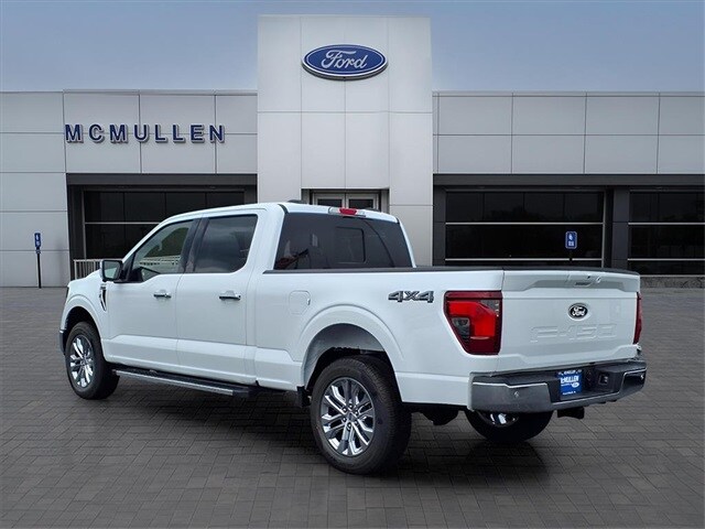 2025 Ford F-150 XLT photo 3