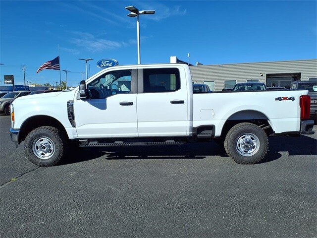 2026 Ford F-250 XL photo 2