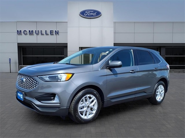 2024 Ford Edge SUV 