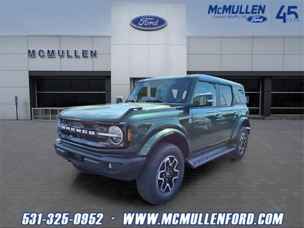 New 2025 Ford Bronco Outer Banks SUV