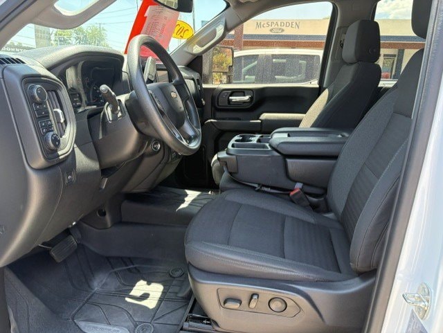 2024 Chevrolet Silverado 2500HD Custom - Photo 8