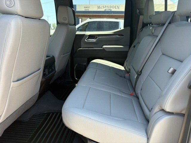 2025 Chevrolet Silverado 1500 RST - Photo 8