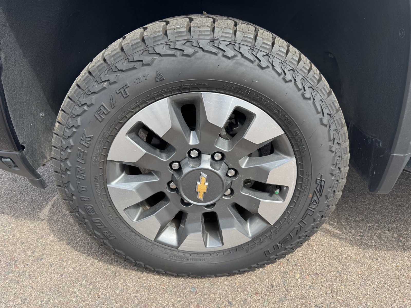 2024 Chevrolet Silverado 2500HD Custom - Photo 16