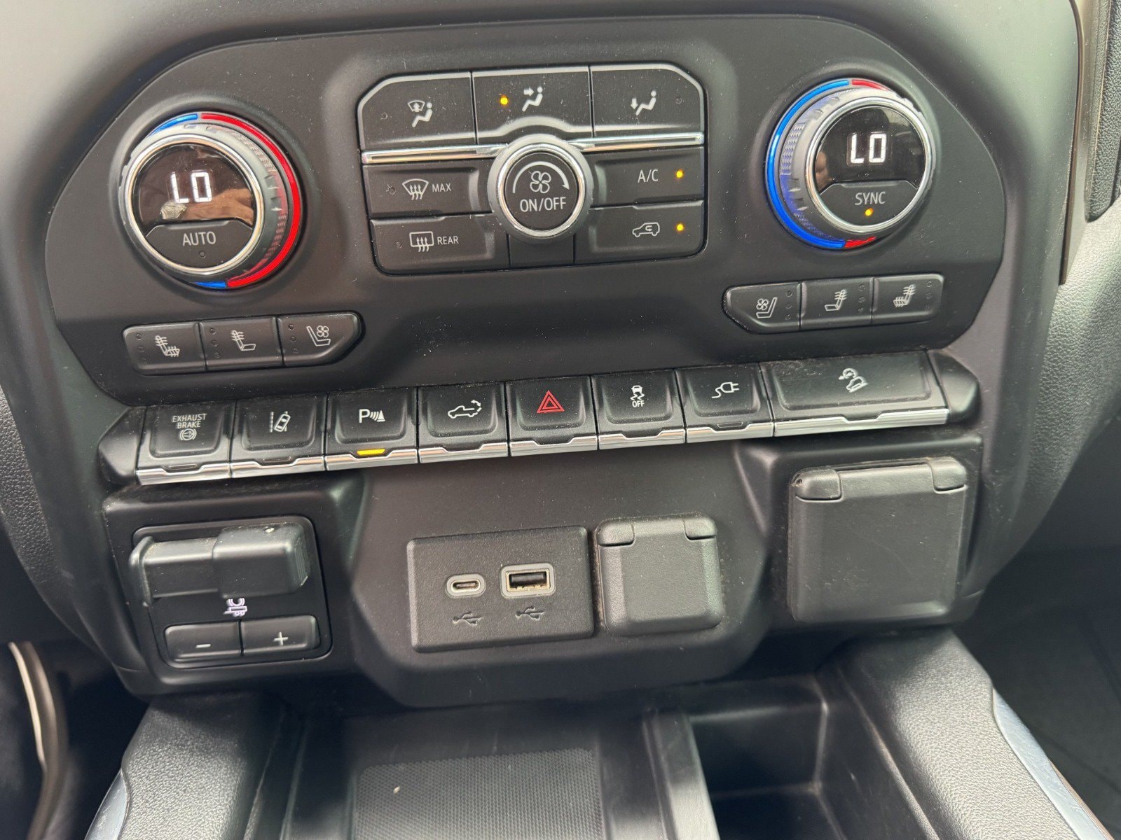 2020 Chevrolet Silverado 2500HD High Country - Photo 12