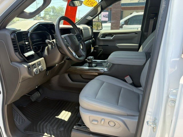 2025 Chevrolet Silverado 1500 RST - Photo 7