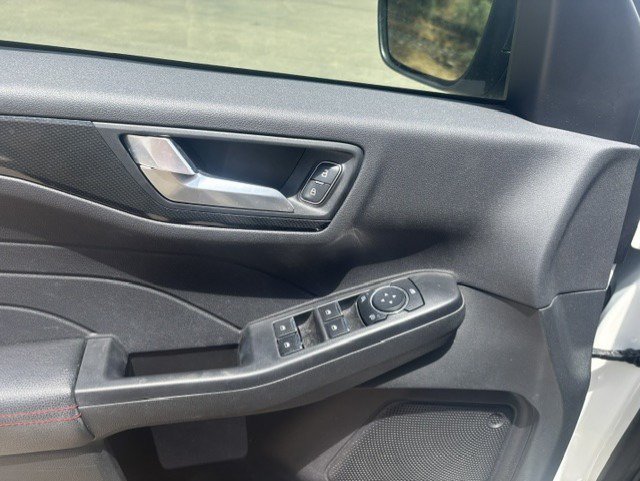 2023 Ford Escape ST-Line - Photo 11