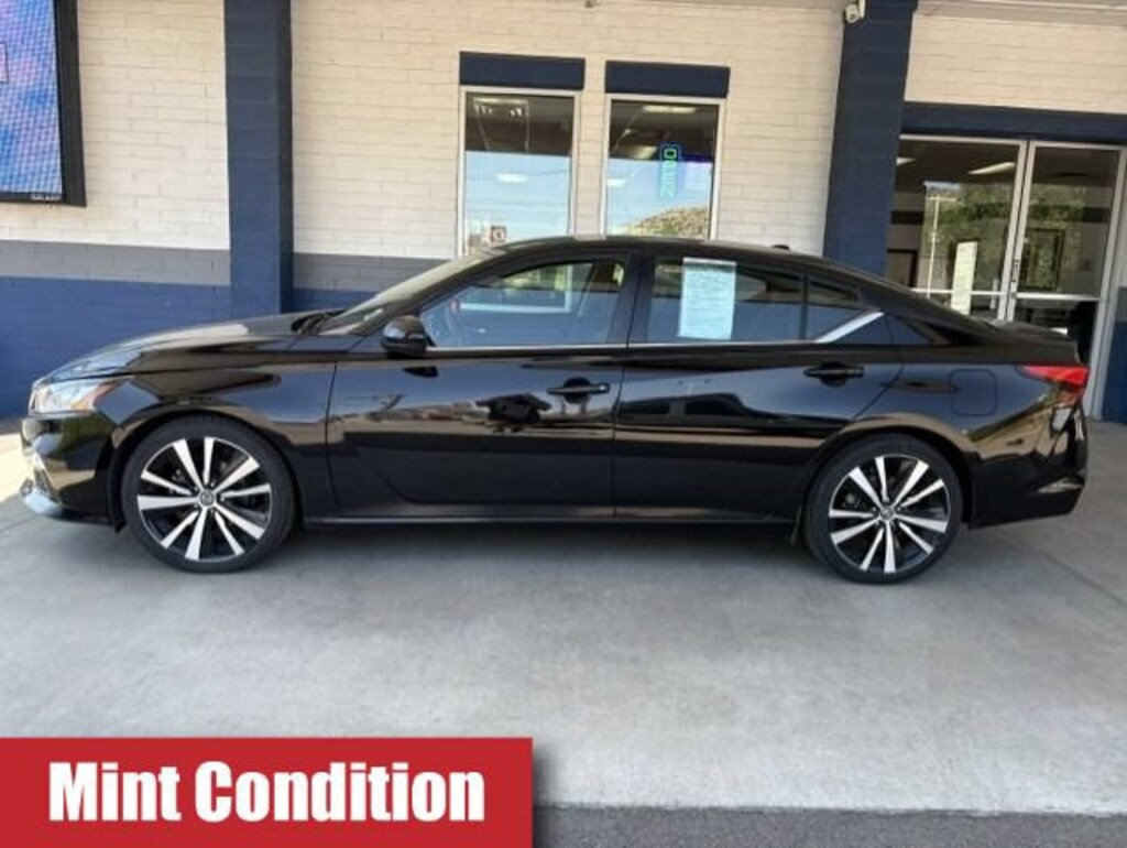Used 2022 Nissan Altima 2.5 SR Sedan