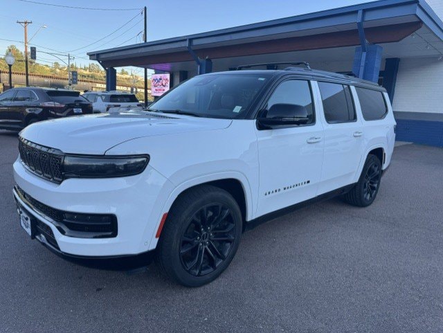 2024 Jeep Grand Wagoneer L