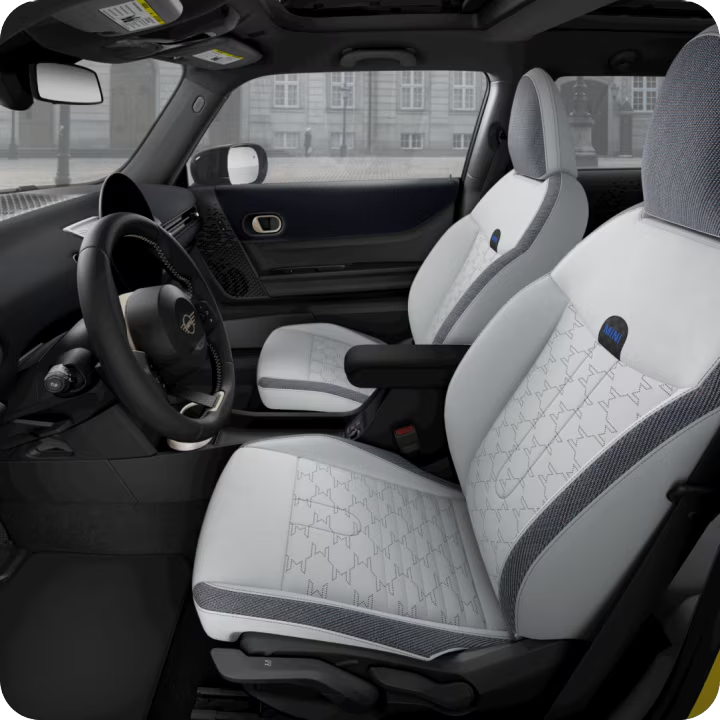  The interior of the 2025 Oxford Edition. 