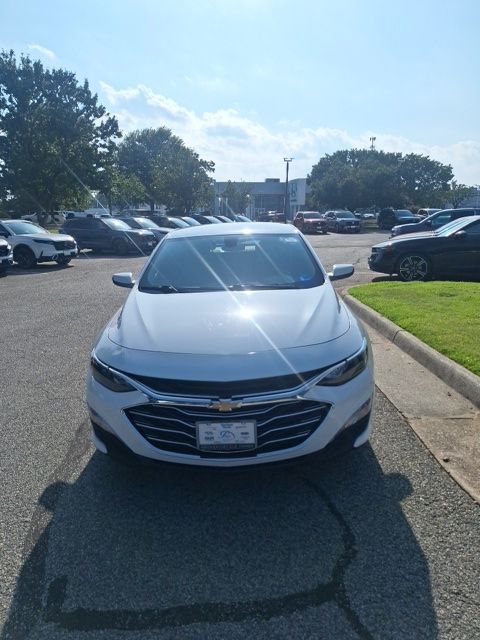 1G1ZD5ST1NF101934