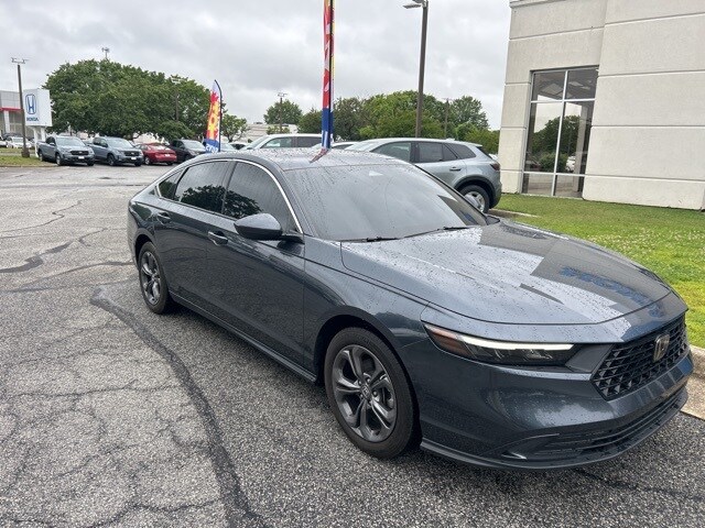 2023 Honda Accord EX photo 2