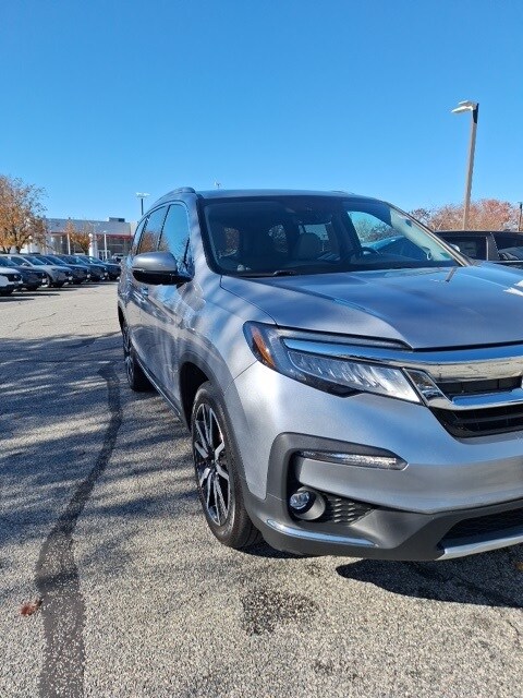 2022 Honda Pilot Touring photo 3