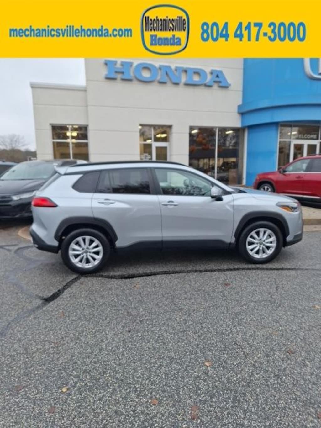 Used 2024 Toyota Corolla Cross LE SUV