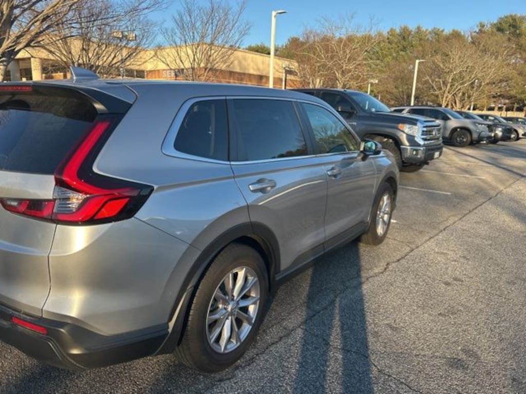 Used 2024 Honda CR-V EX SUV