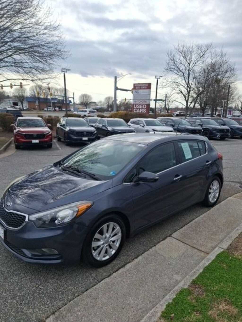 Used 2015 Kia Forte5 EX FWD Hatchback