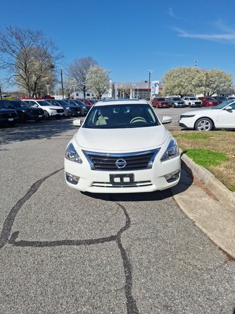 Used 2014 Nissan Altima SL with VIN 1N4AL3AP8EC316556 for sale in Mechanicsville, VA