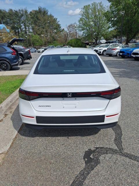 2023 Honda Accord LX - Photo 7