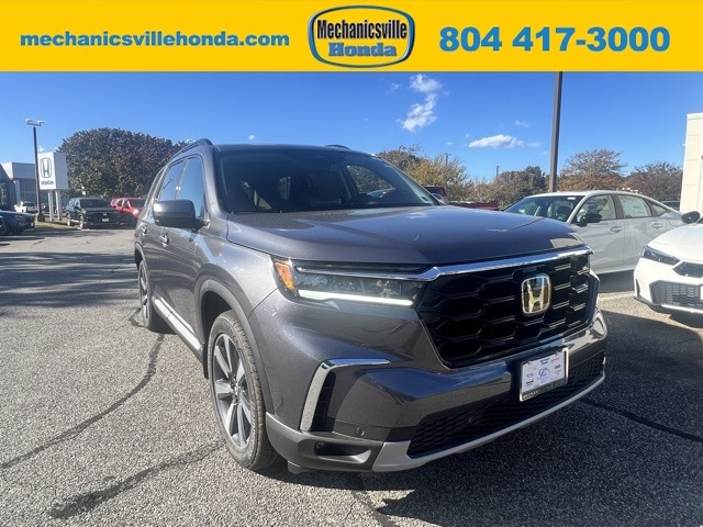 2025 Honda Pilot Touring's photo