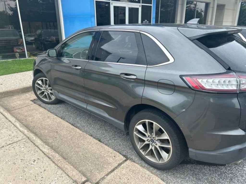 Used 2017 Ford Edge Titanium SUV