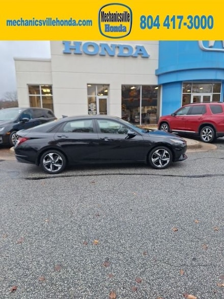 2023 Hyundai Elantra SEL Sedan