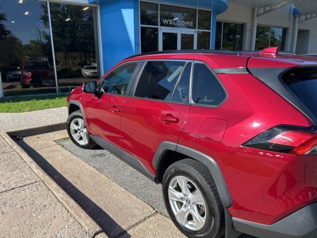 Used 2019 Toyota RAV4 XLE SUV