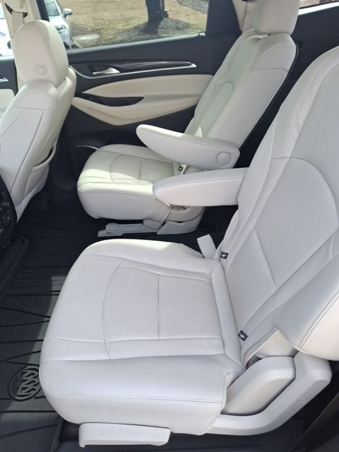2023 Buick Enclave Premium - Photo 18