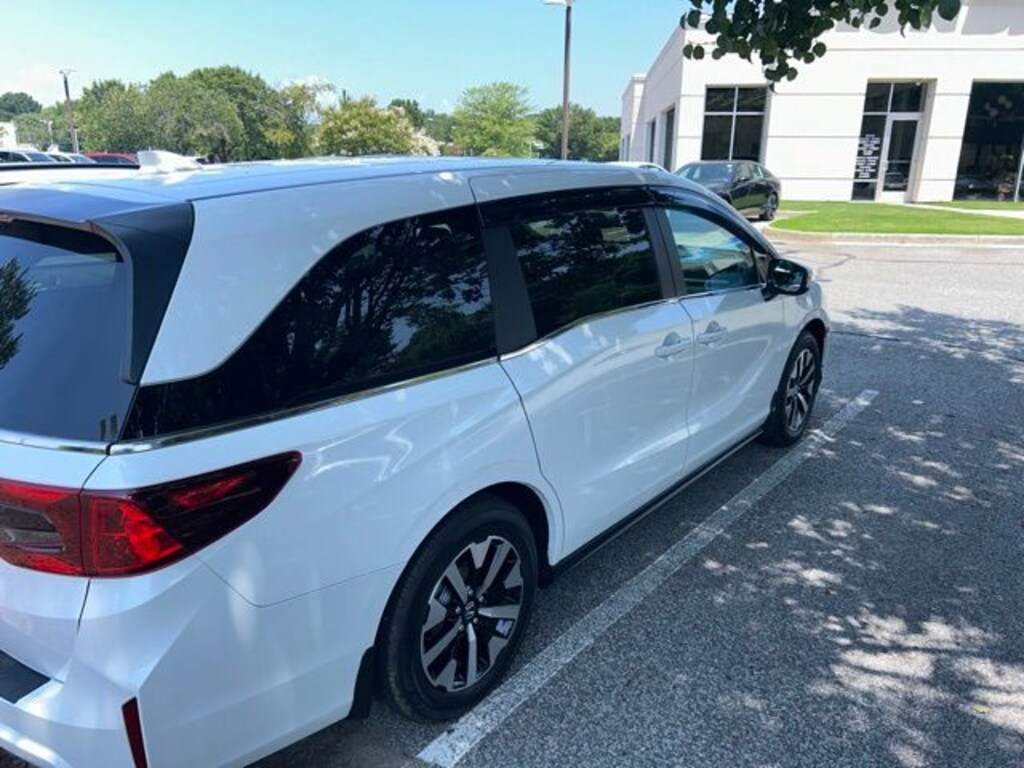 Used 2025 Honda Odyssey EX-L Van