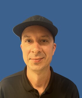 Staff member Danny Crews from ID_d6bafa