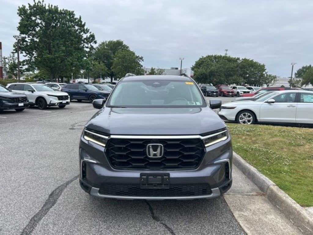 Used 2023 Honda Pilot Elite SUV