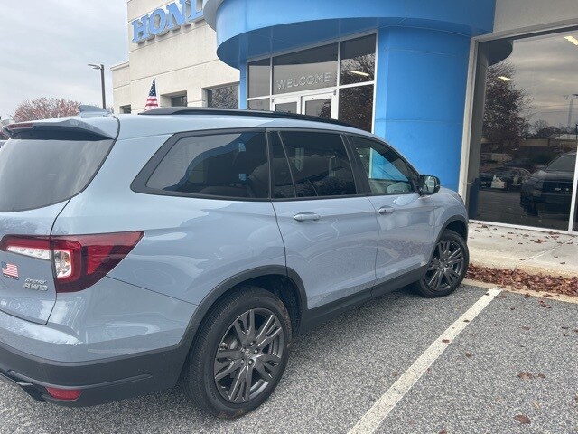 2022 Honda Pilot Sport photo 3