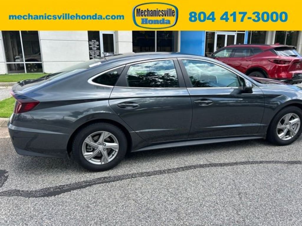 Used 2023 Hyundai Sonata SE Sedan