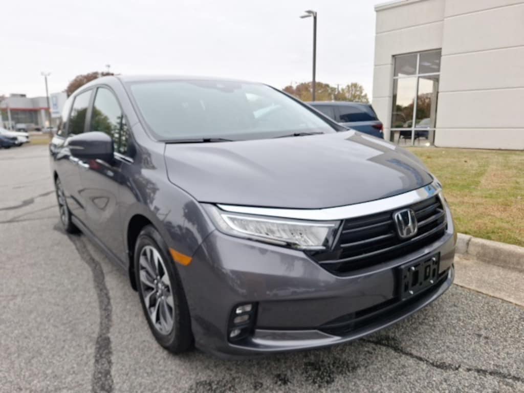 Used 2024 Honda Odyssey EX-L Van