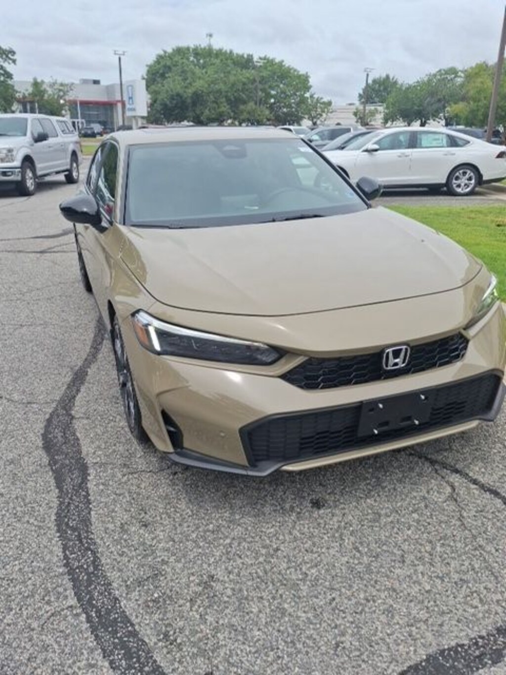 Used 2026 Honda Civic Hybrid Sport Touring Hatchback