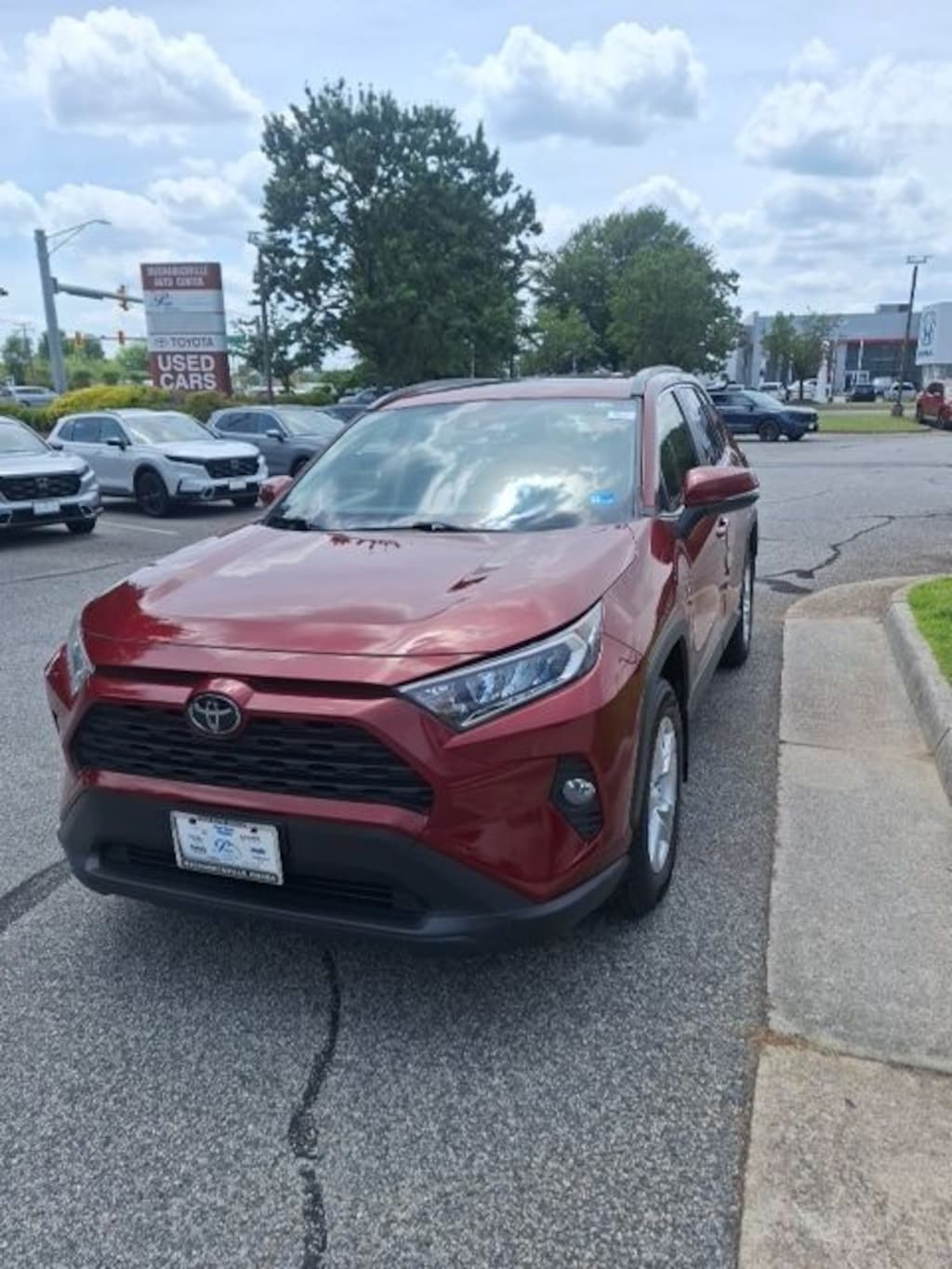 Used 2019 Toyota RAV4 XLE SUV