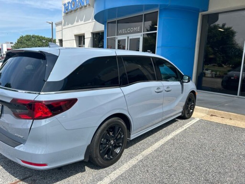 Used 2024 Honda Odyssey Sport Van