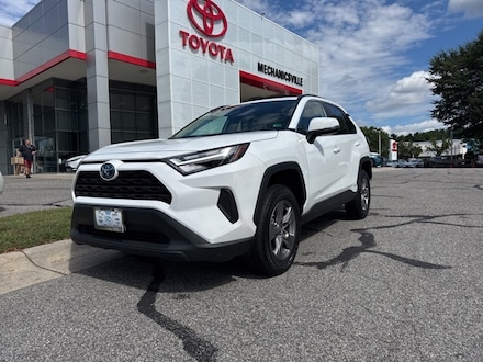 2024 Toyota RAV4 Hybrid LE SUV