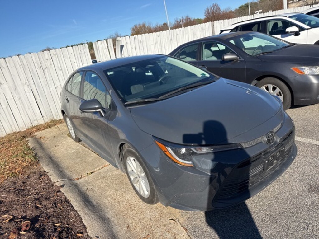 Used 2024 Toyota Corolla LE Sedan